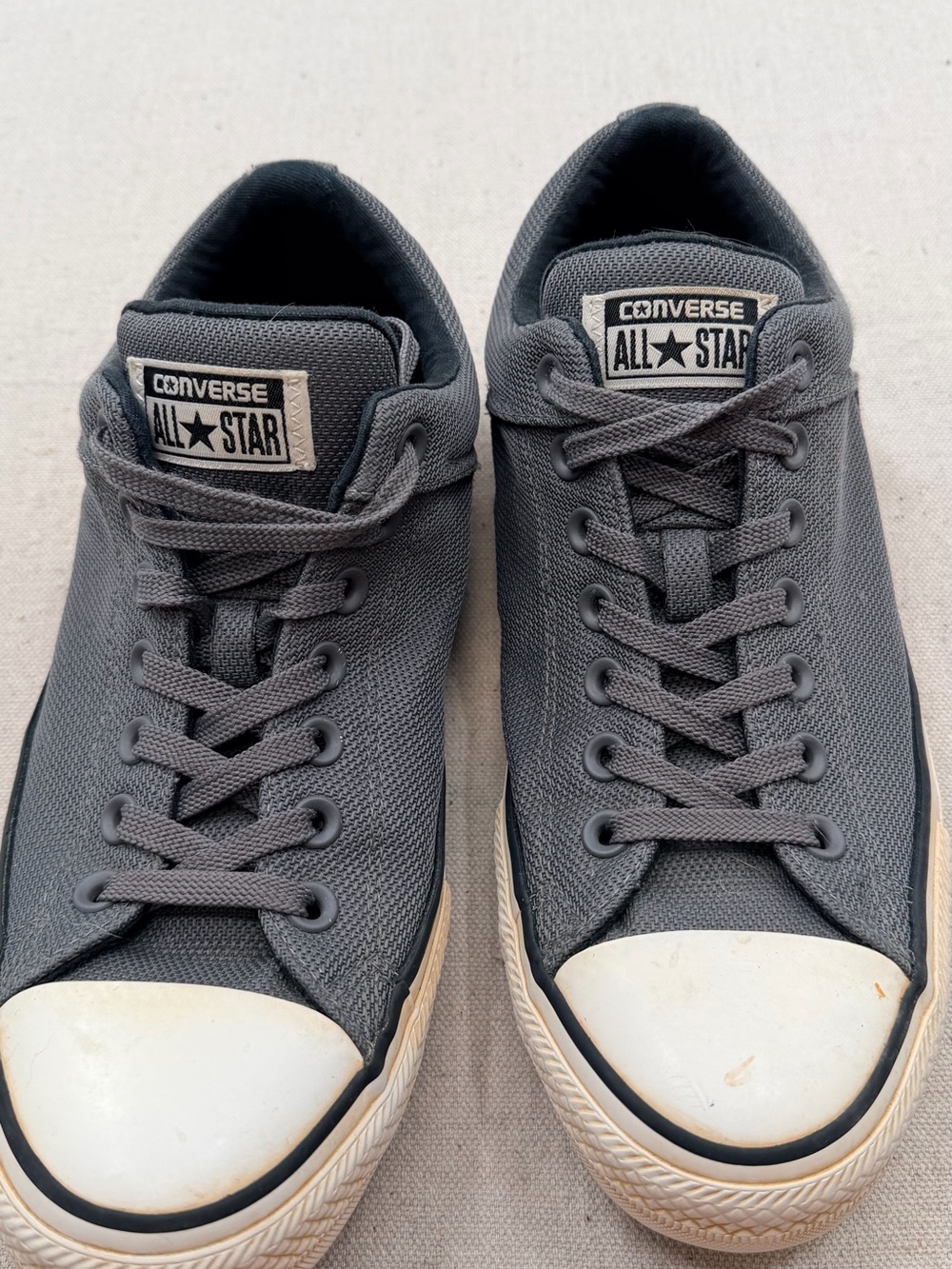 Converse Black and White - Picture 4 of 9